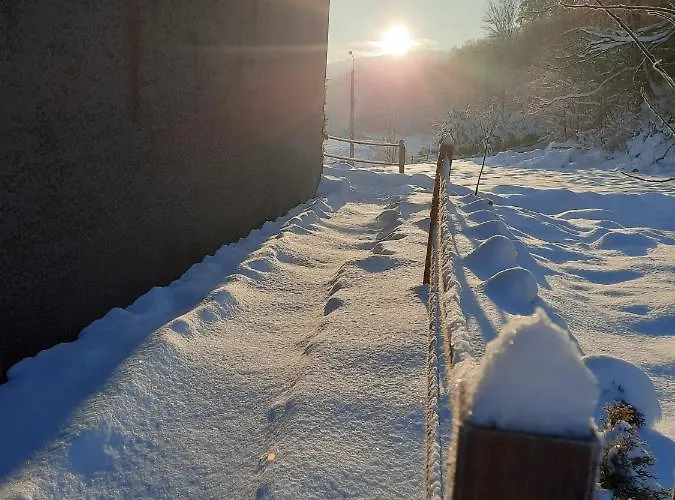 Stodola Nad Skawa 度假居 *