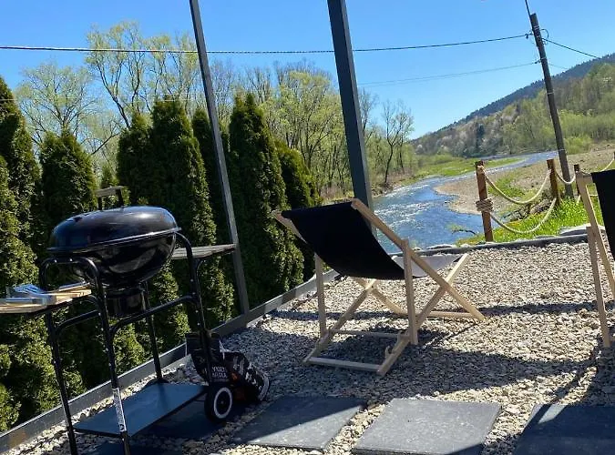 度假居 Stodola Nad Skawa 贝斯基德地区苏哈